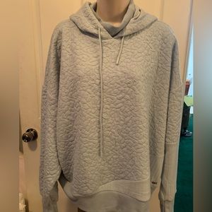 Tahari sport sweatshirt